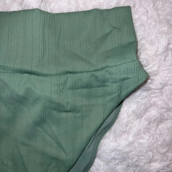 Aerie Hunter Green / Pale Green Ribbed Swimsuit Bottoms, like new - Picture 1 of 4